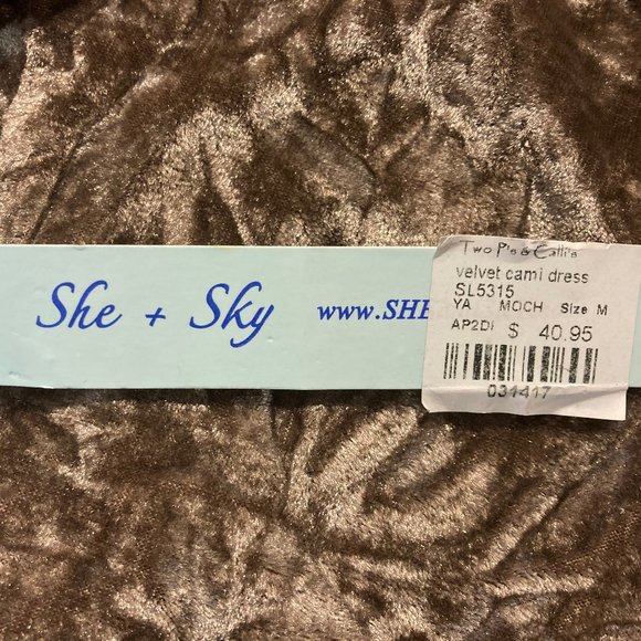 NWT Fux Crushed Velvet Mini Dress - Picture 4 of 6